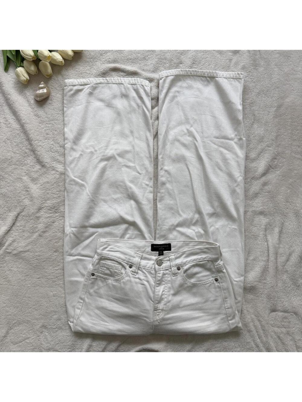 Banana Republic white wide leg jeans